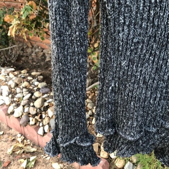 New W/ Tags~Black/Silver Laseine Sweater - Picture 13 of 16